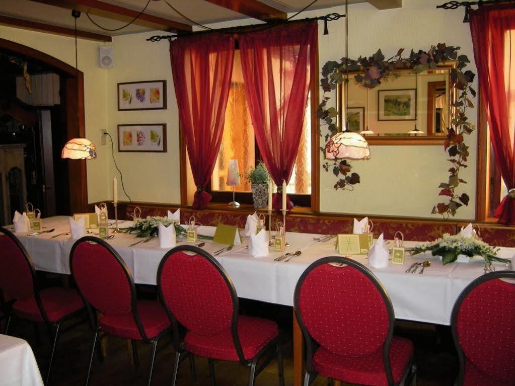 Gasthaus Ochsen Hotel Muehlenbach ภายนอก รูปภาพ
